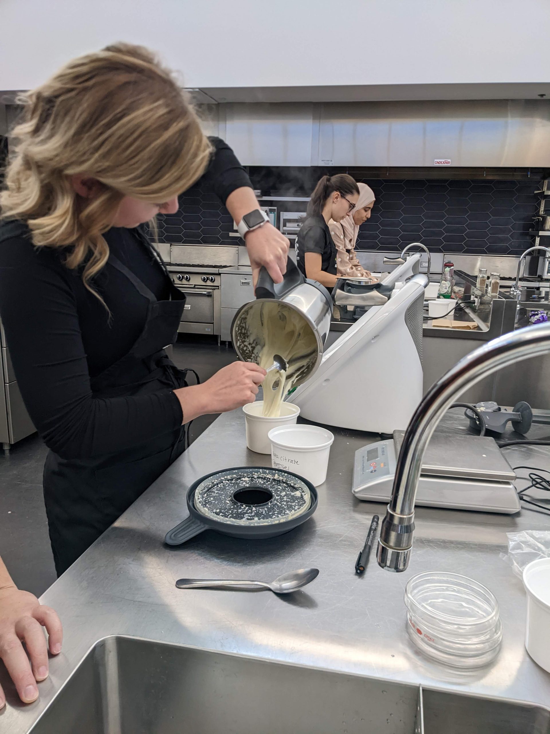 Quality cheddar: scientific solutions to equip cheesemakers